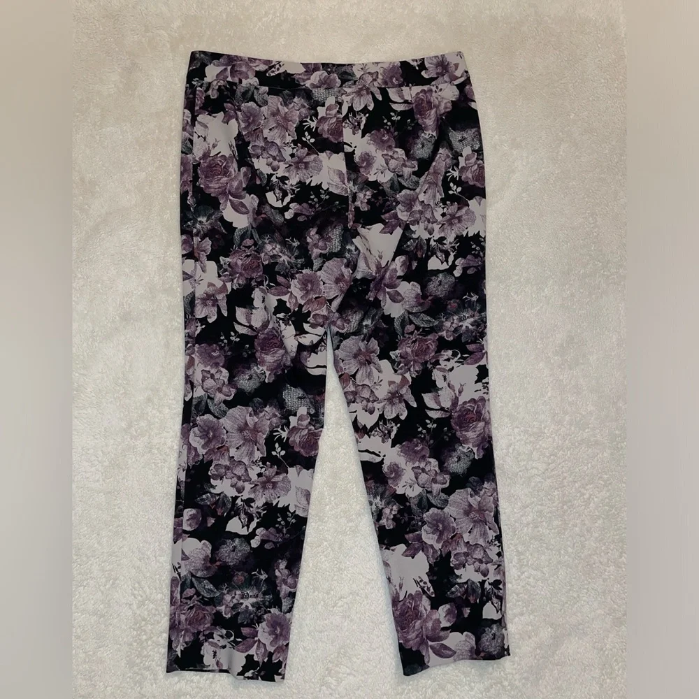 Nine West purple‎ dark floral straight leg pants - Picture 7 of 8